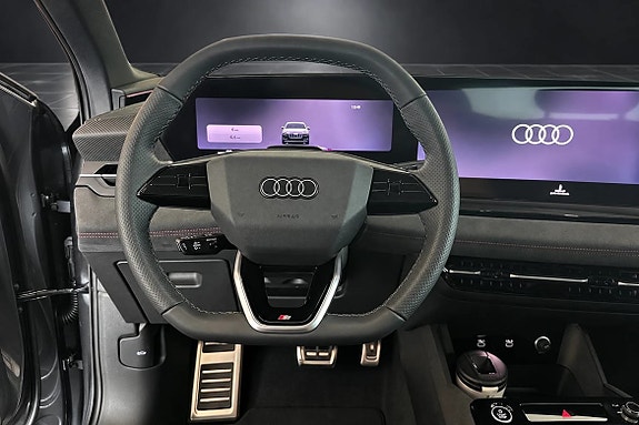 Audi Q6 e-tron 11 of 18