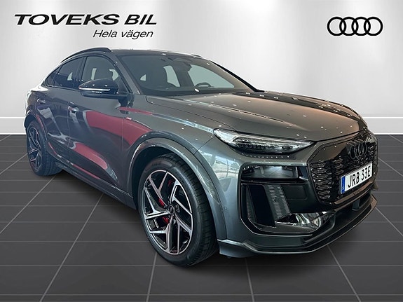 Audi Q6 e-tron 7 of 18