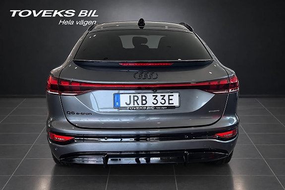 Audi Q6 e-tron 4 of 18
