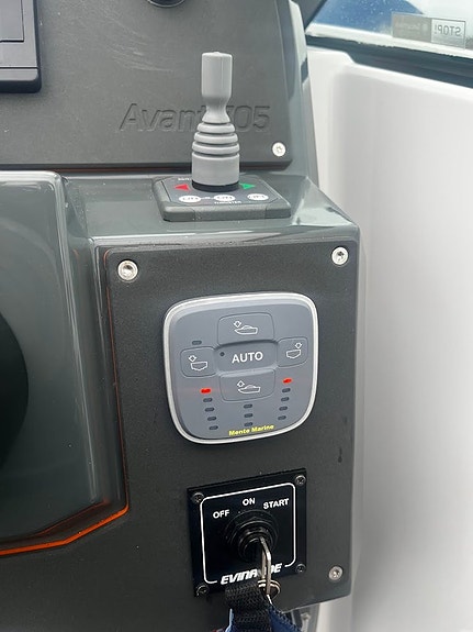Nordkapp 705 Avant - Evinrude G2 250 hk H.O 12 of 12