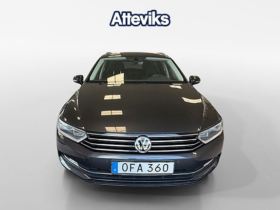 Volkswagen Passat 8 of 18