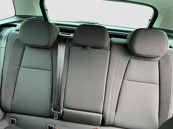 Skoda Karoq 13 of 18