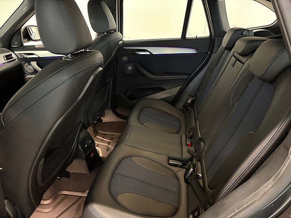BMW X1 19 of 23