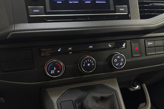 Volkswagen Transporter 18 of 22