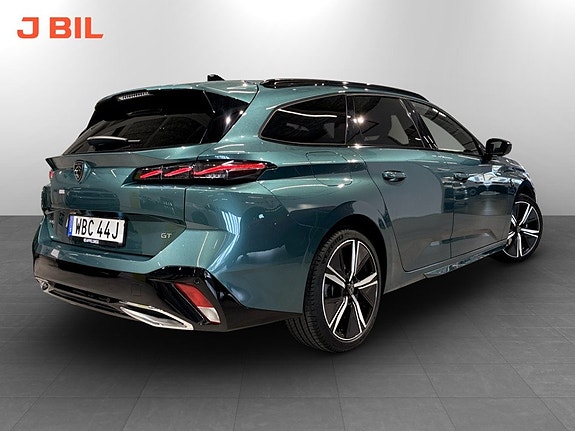 Peugeot 308 SW 3 of 18