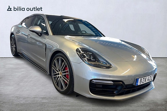 Porsche Panamera GTS 3 of 30