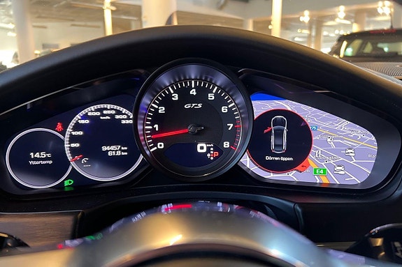 Porsche Panamera GTS 16 of 30