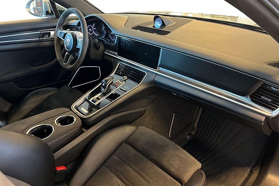 Porsche Panamera GTS 11 of 30