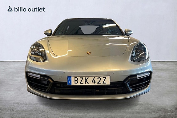 Porsche Panamera GTS 2 of 30