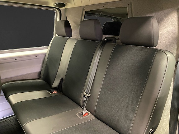 Volkswagen Transporter 10 of 21