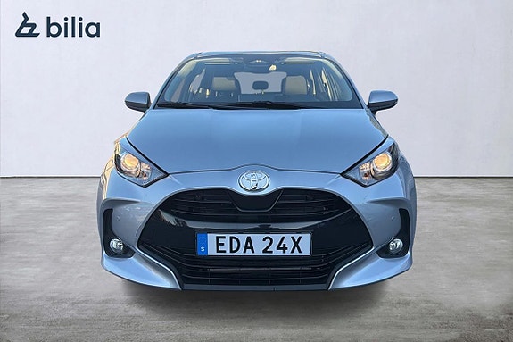 Toyota Yaris 6 of 21