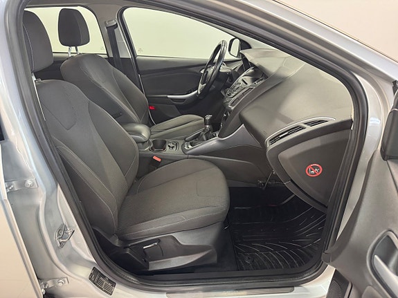 Ford Focus 13 of 15