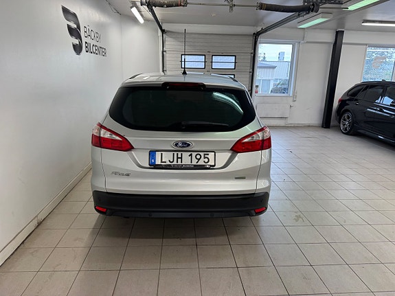 Ford Focus 4 of 15
