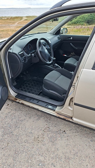 Volkswagen Golf IV 8 of 18