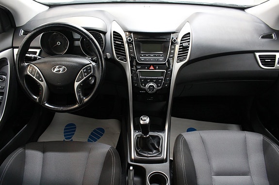 Hyundai i30 11 of 24