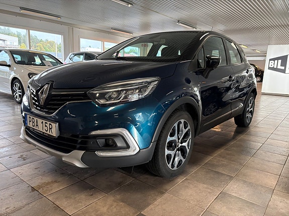 Renault Captur 2 of 11