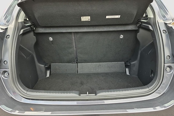 Toyota Yaris 11 of 11