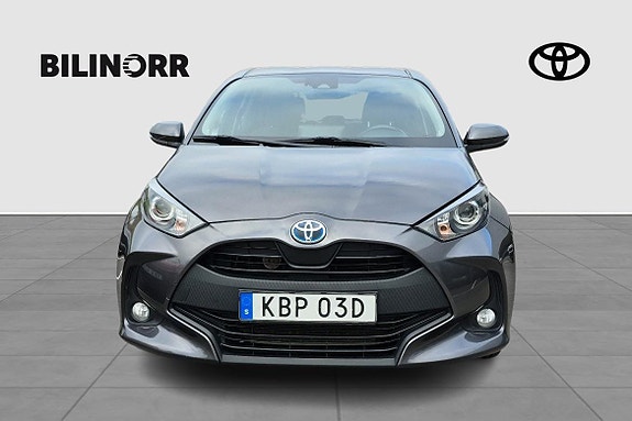 Toyota Yaris 5 of 11