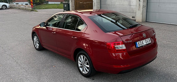 Skoda Octavia 4 of 7