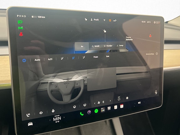 Tesla Model Y 26 of 30