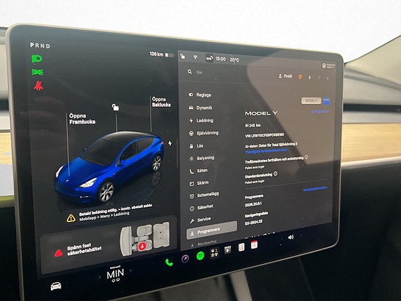 Tesla Model Y 28 of 30