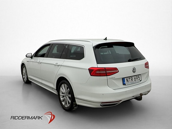 Volkswagen Passat 8 of 30