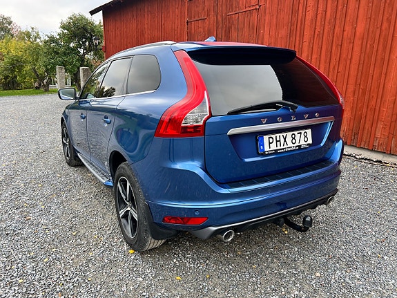 Volvo XC60 5 of 13