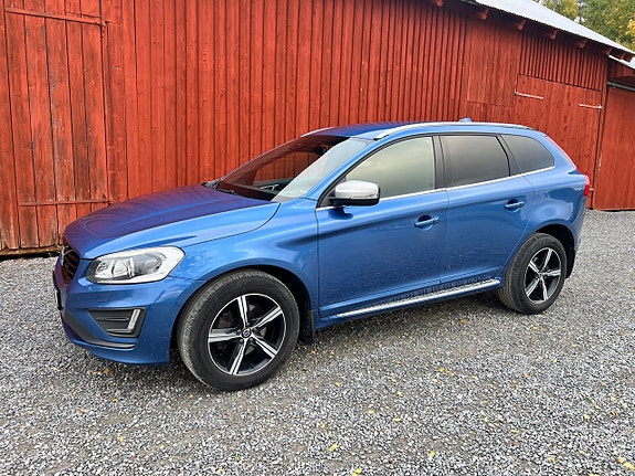 Volvo XC60 8 of 13