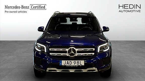 Mercedes-Benz GLB200 8 of 18