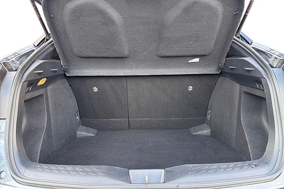 Toyota C-HR 12 of 21