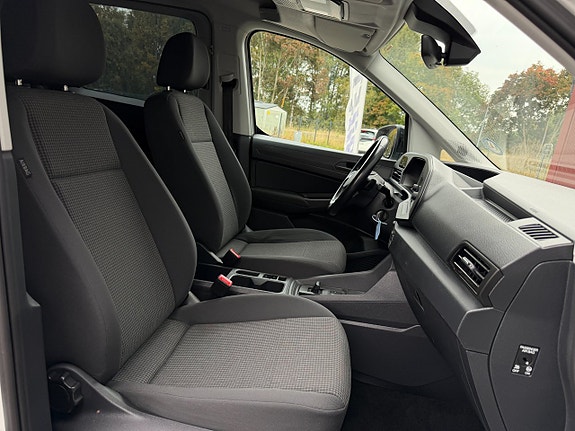Volkswagen Caddy Maxi 20 of 24