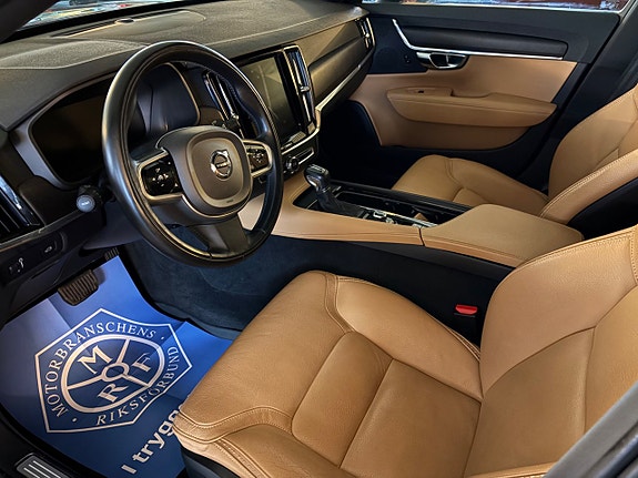 Volvo V90 Cross Country 5 of 7