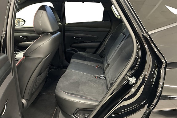 Hyundai Tucson 7 of 16