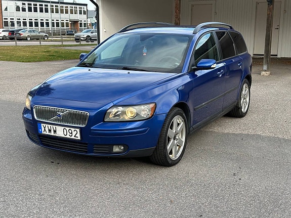 Volvo V50 4 of 12