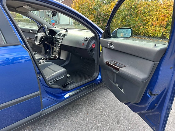 Volvo V50 11 of 12