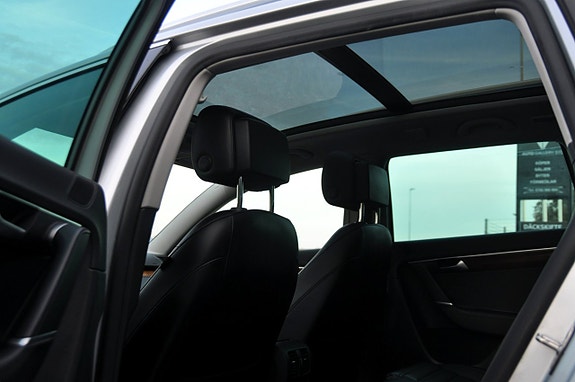 Volkswagen Passat Alltrack 9 of 20