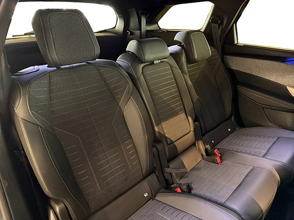 Peugeot 5008 13 of 18