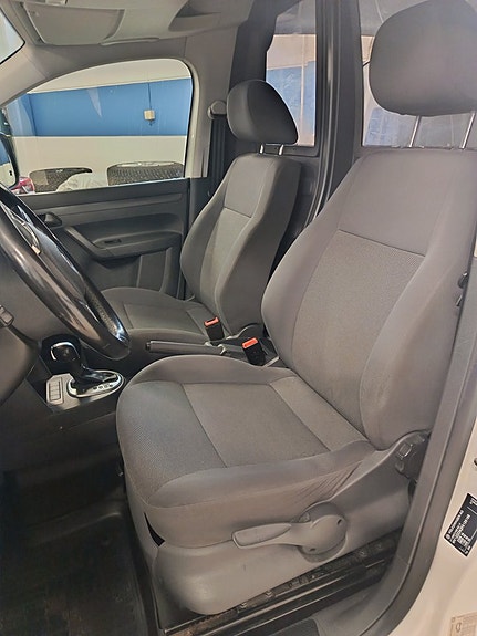 Volkswagen Caddy Maxi 9 of 14