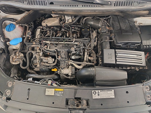 Volkswagen Caddy Maxi 14 of 14