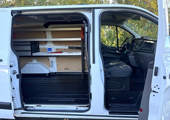 Ford Transit Custom 6 of 19