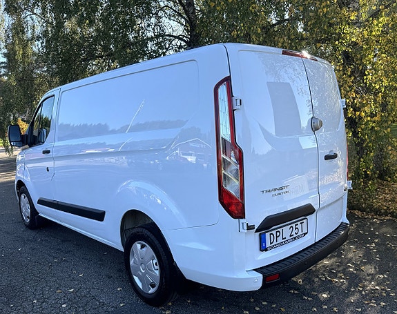 Ford Transit Custom 5 of 19
