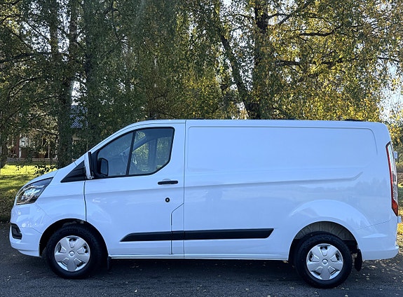 Ford Transit Custom 17 of 19