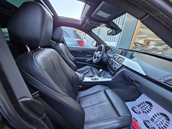 BMW 335d 12 of 21