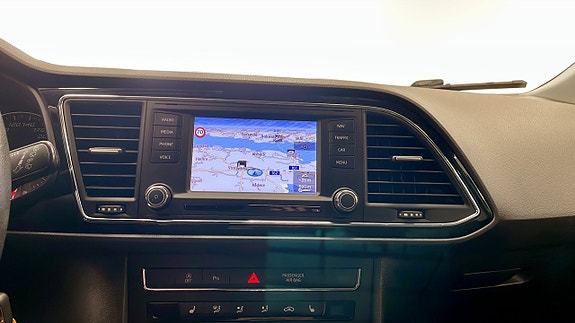 Seat Leon 12 of 12