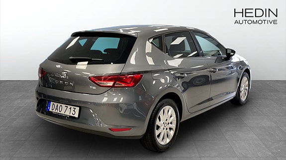 Seat Leon 2 of 12