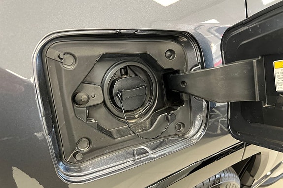 Toyota RAV4 26 of 30
