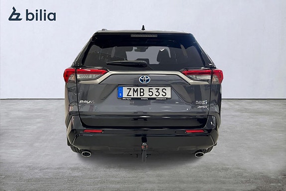 Toyota RAV4 5 of 30