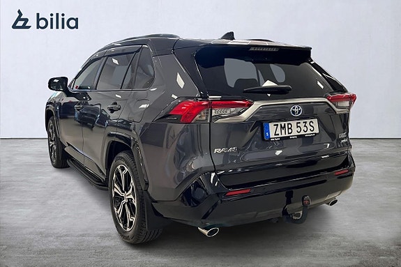 Toyota RAV4 2 of 30