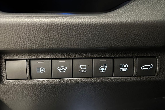 Toyota RAV4 30 of 30