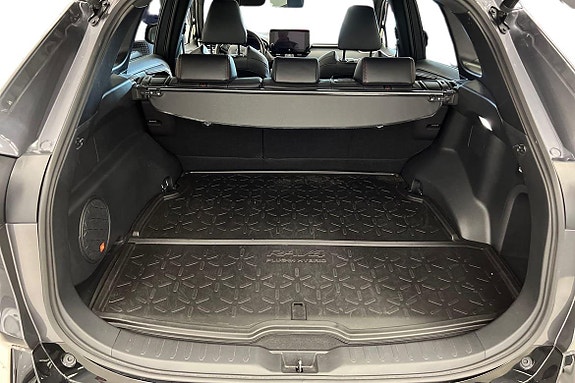 Toyota RAV4 12 of 30